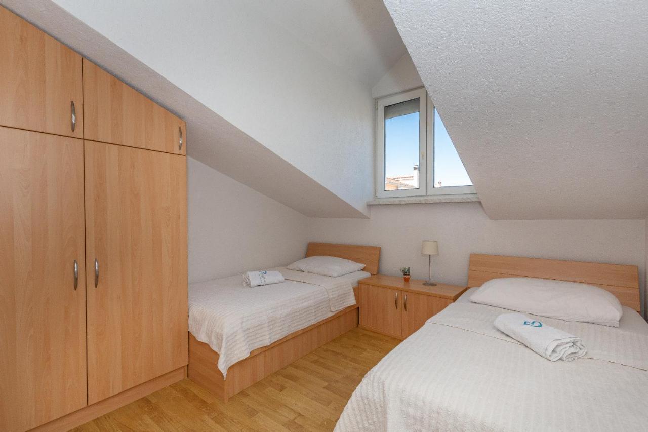 Apartments Dalmata 비오그라드나모루 외부 사진