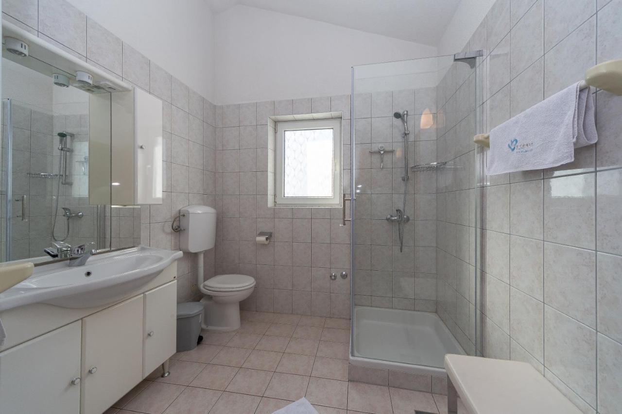 Apartments Dalmata 비오그라드나모루 외부 사진