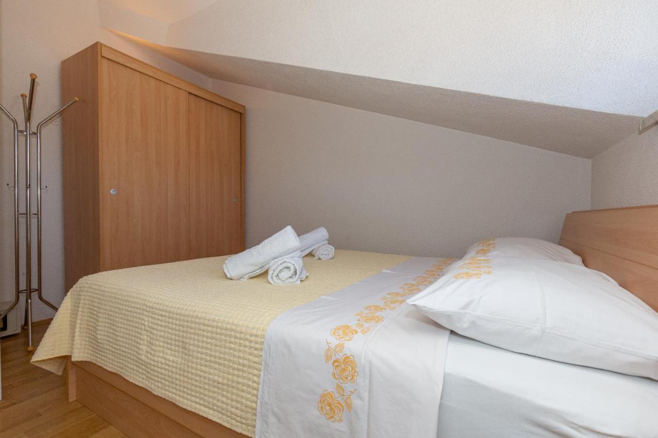 Apartments Dalmata 비오그라드나모루 외부 사진
