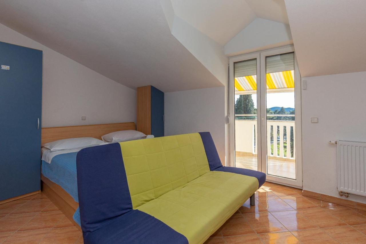 Apartments Dalmata 비오그라드나모루 외부 사진